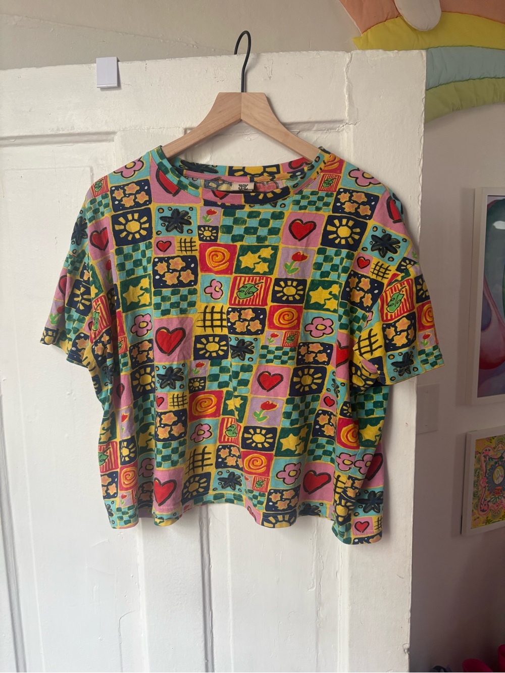 Lucy and Yak Multicolor Patterned short sleeve tee size small